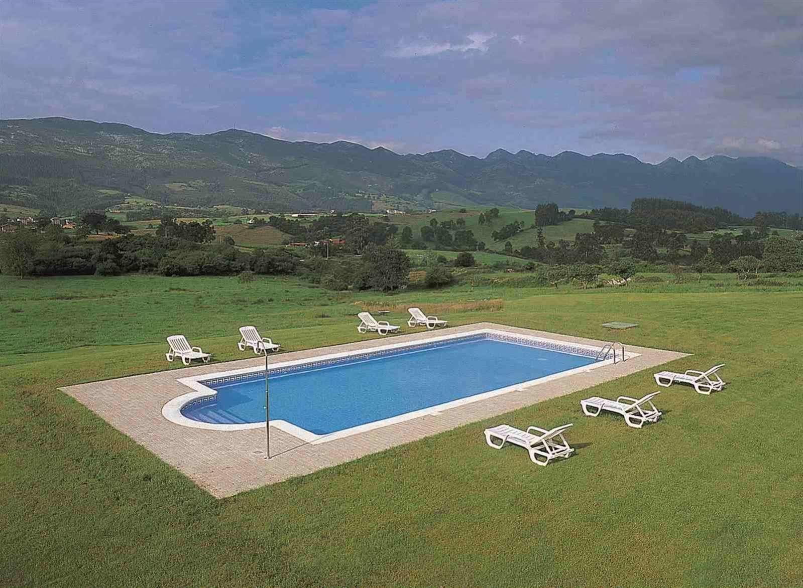 Hotel Don Silvio Colombres Exteriör bild